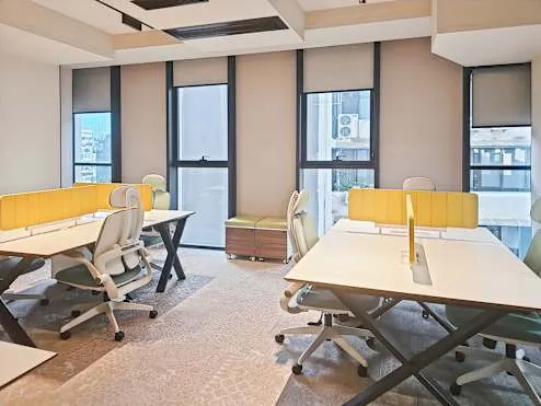 Signature by Regus Iliyard